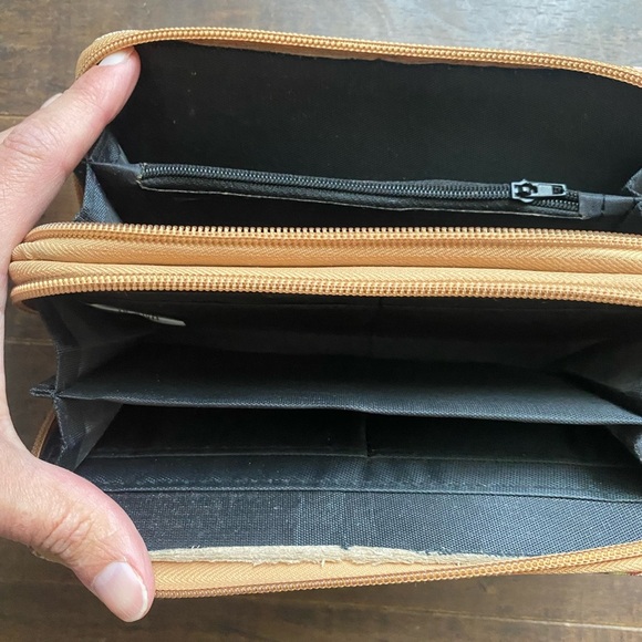 Floral Beige wallet - Picture 6 of 7